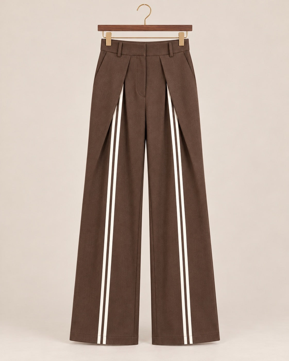 Chocolate Tailored Pleated Trousers With Front Stripes