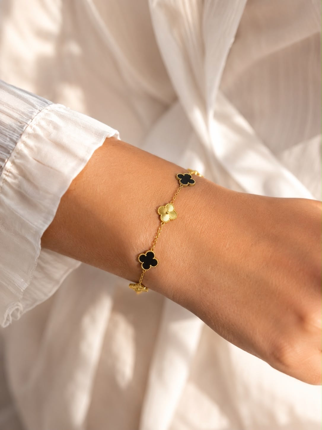 Black & Gold Clover Bracelet