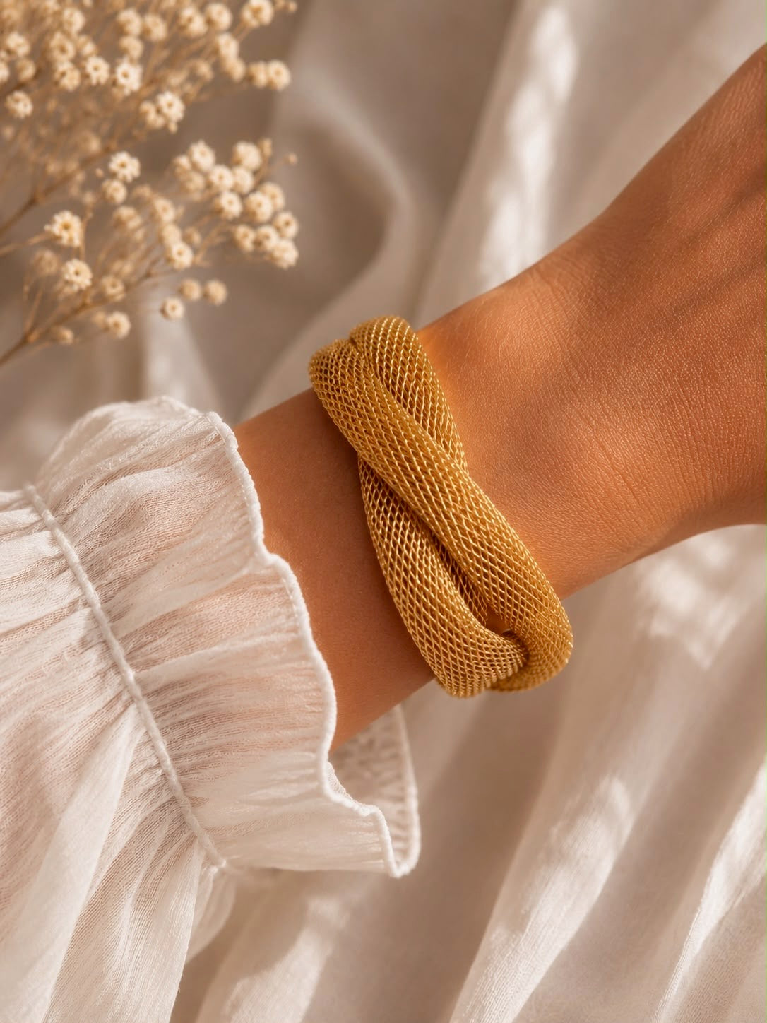 The Sienna Twist Bracelet